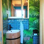 Apartman An Original Tiny House Wifi, Ac, Bikes, Ho Compatible