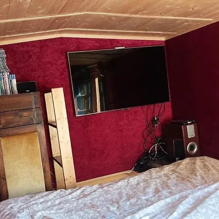 An Original Tiny House Wifi, Ac, Bikes, Ho Compatible *