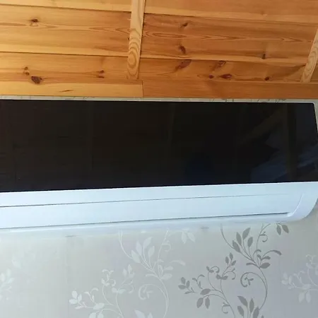 An Original Tiny House Wifi, Ac, Bikes, Ho Compatible Patka